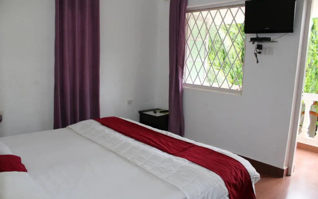 OYO StayOut Casino Palms Baga