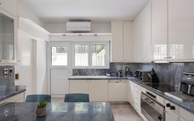 Athenian Secret Glyfada