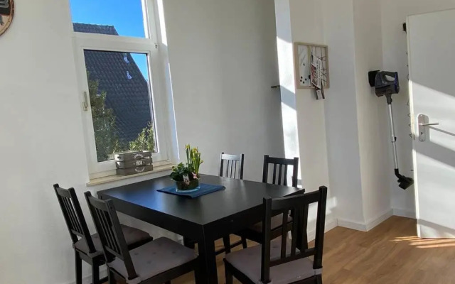 Charmante Altbauwohnung an der Kesselschleuse 2