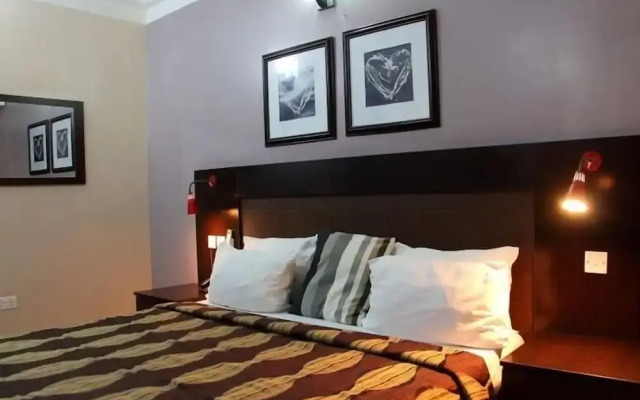 The Grill House & Suites Asokoro Abuja