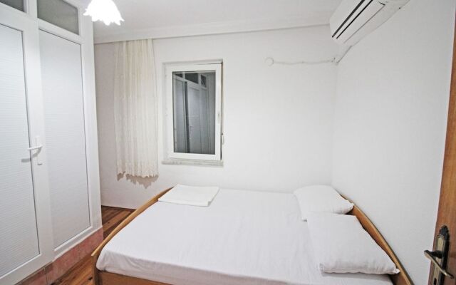 Bozcaada Akdeniz Pansiyon