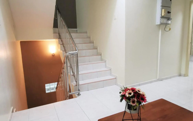 Warni Villa 8 Whole Or Room