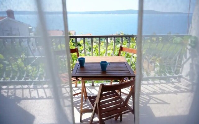 Ana - sea View - A2