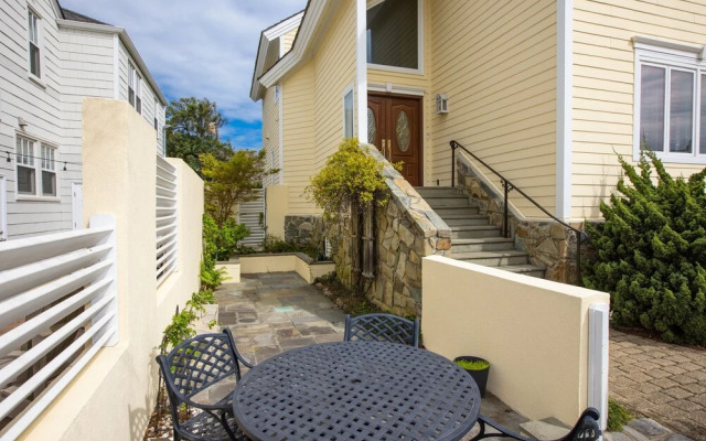 Sunrise Villa/monthly Rental 3 Bedroom Home