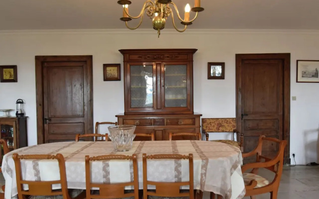 Magnificent Castle in Viols-le-fort With Swimming Pool