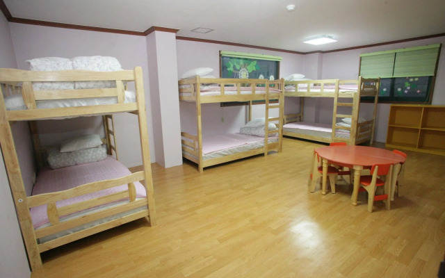 Calla Guest House - Hostel