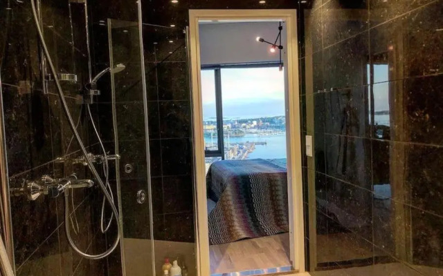Luxury Skyscraper Apartment with Amazing view over Helsinki