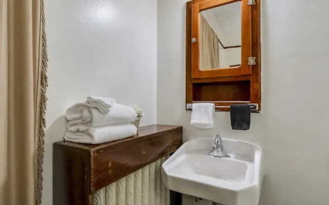 Ryan Hotel
