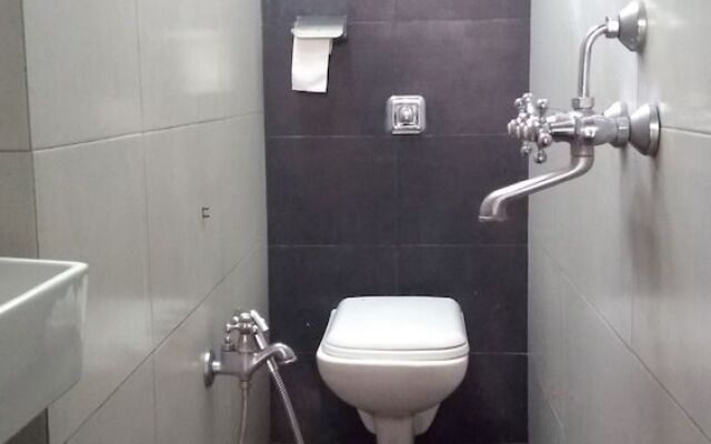 Hotel Powai Comfort