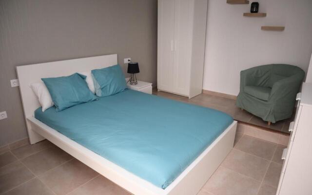 Aroa Apartment N10