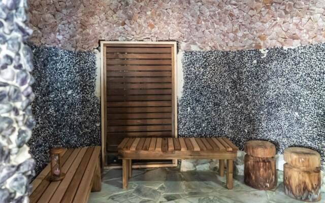 Namhae Sports Park Hotel