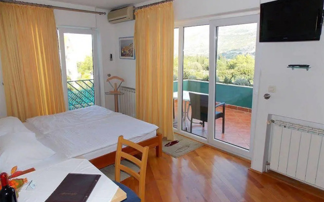 Villa Antea Apartments