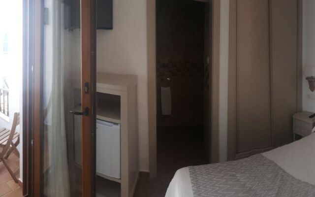 Hotel Almadrabeta