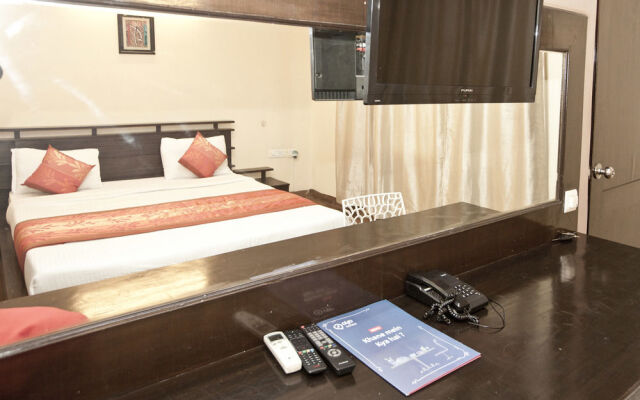 OYO Rooms Cyber Hub DLF