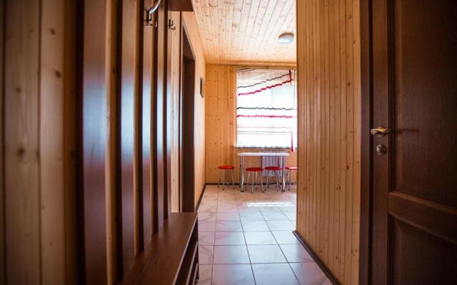 Apartments in Polyana