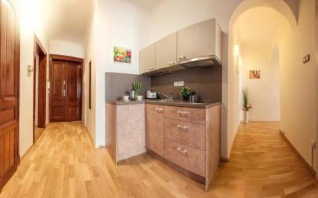 Modern Apartment Senovazne namesti 11