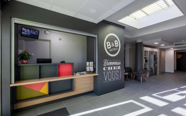 B&B HOTEL Poitiers (1)