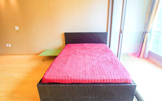 Yangsan Baegseong Eco View Pension