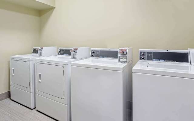 La Quinta Inn & Suites by Wyndham Paducah