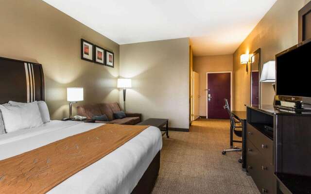 Comfort Suites Bakersfield