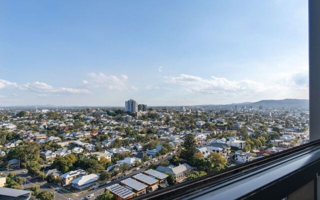 Hostrelax Residences on South Bank