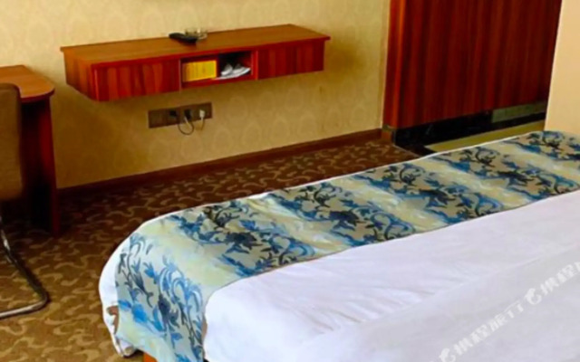 Juntian Zunpin Hotel