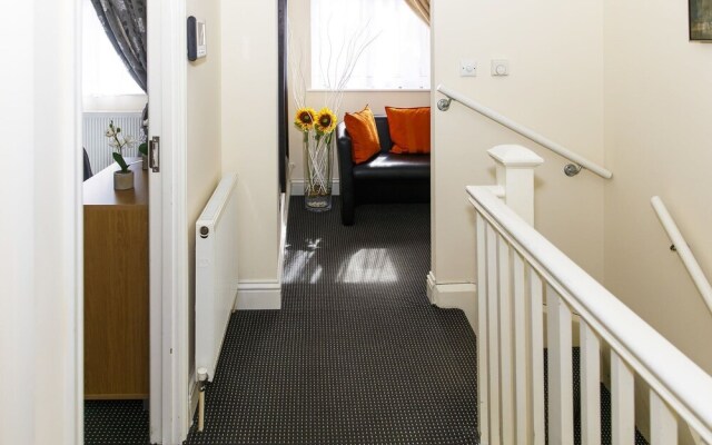 Mandeville Rooms
