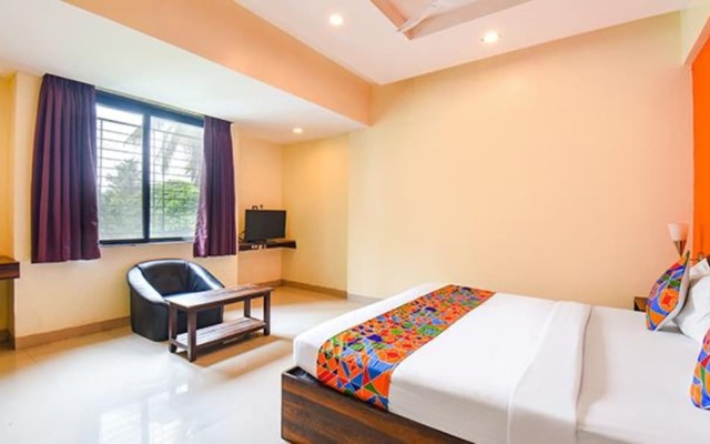 Fabhotel Envirosafe Stays