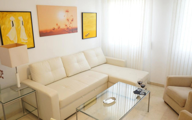 RentalSevilla Confortable apartamento cerca del Barrio de Santa Cruz