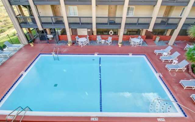 Ocean View Condo Steps Away from Beach, Access to Salt Water Pool by RedAwning