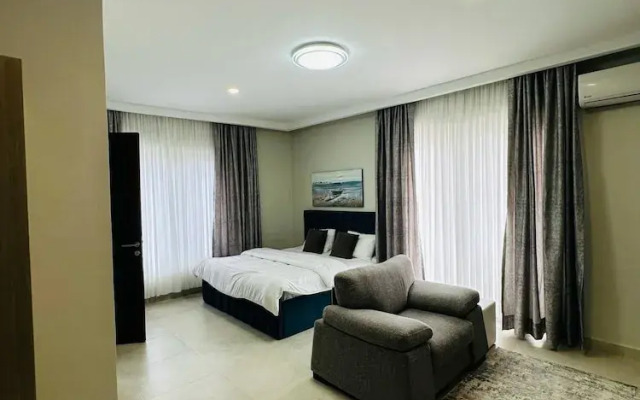 Welcome To Ninamo Suites