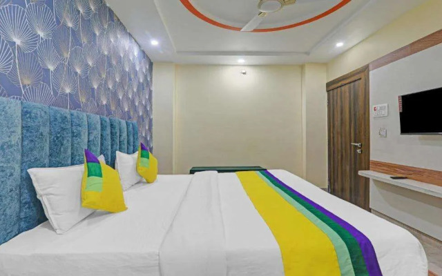 Treebo Trip Hotel Royal Galaxy