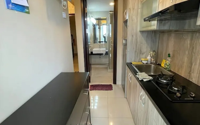 Staycation Jakarta Kensington Royal