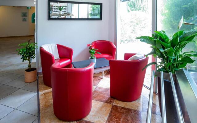 Logis Hôtel Noemys Pont de l’Etoile