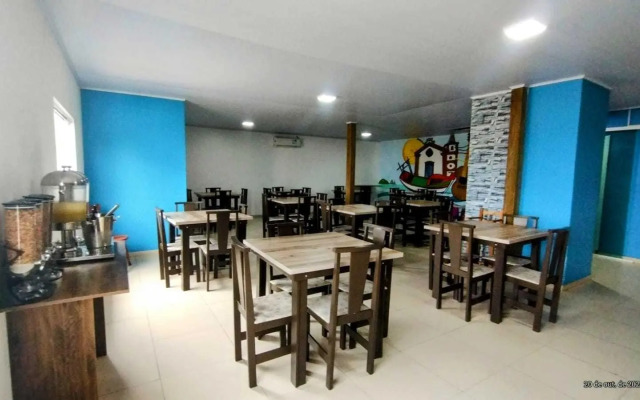 OYO Pousada 4 Estações