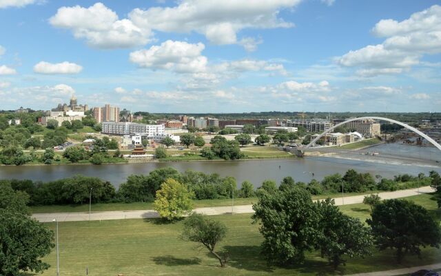 Quality Inn & Suites Event Center