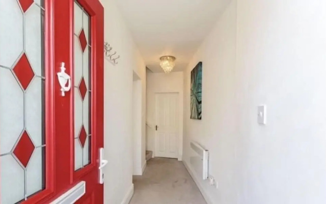 Blackpool Abode - Aurora