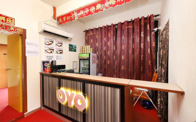 Aristo Hotel 81