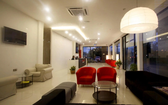 Place2Stay Business Hotel - Waterfront