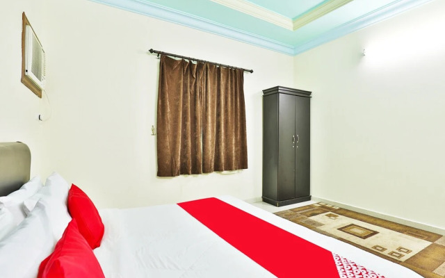 OYO 236 Al Wethenani Apartment