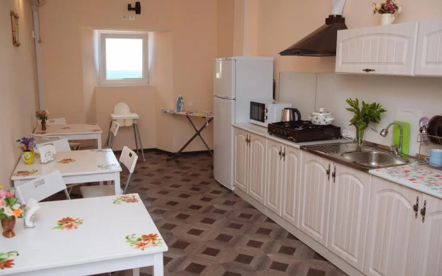Guest House on Dorozhnik