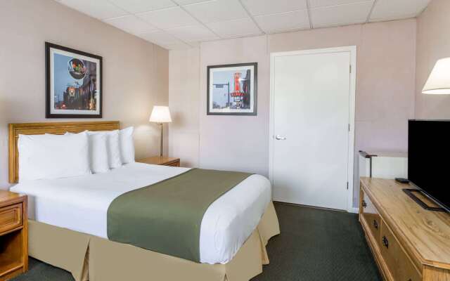 Days Inn by Wyndham Bedford