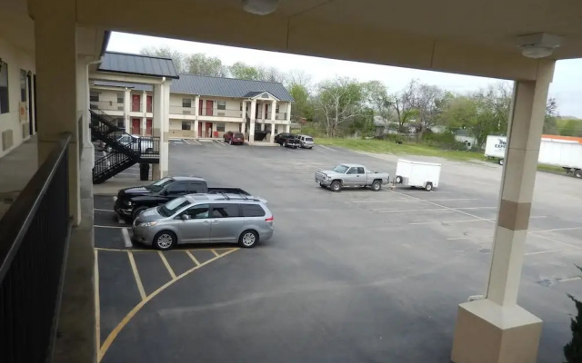 HiWay Inn of Atoka