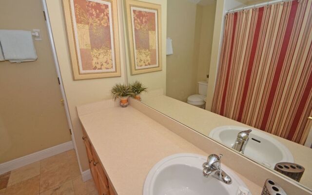 848KD Sunny Place 4 Br villa by RedAwning