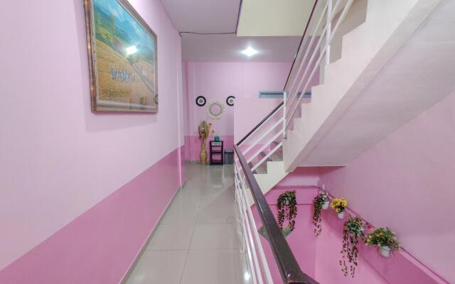 Ayuning Guest House Syariah Semarang RedPartner