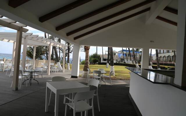 Itsandra Beach Hotel & Resort
