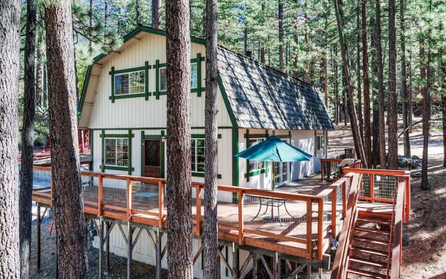 Secluded South Lake Tahoe Home by RedAwning
