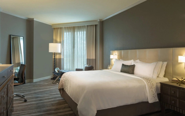 Renaissance Tampa International Plaza Hotel