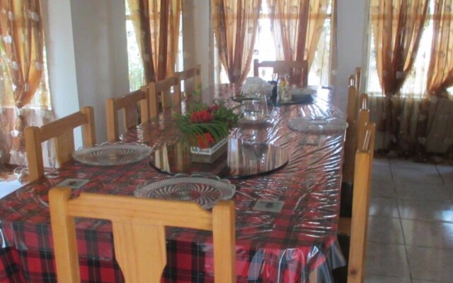 Tunas Lodge