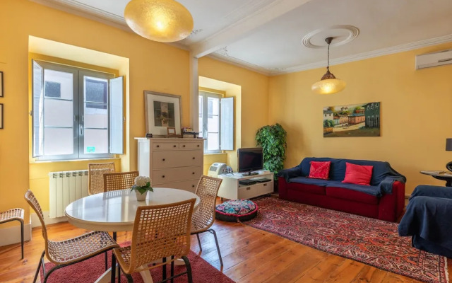 Quiet Apartment in Bairro Alto